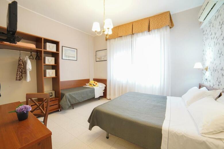 Hotel Marconi