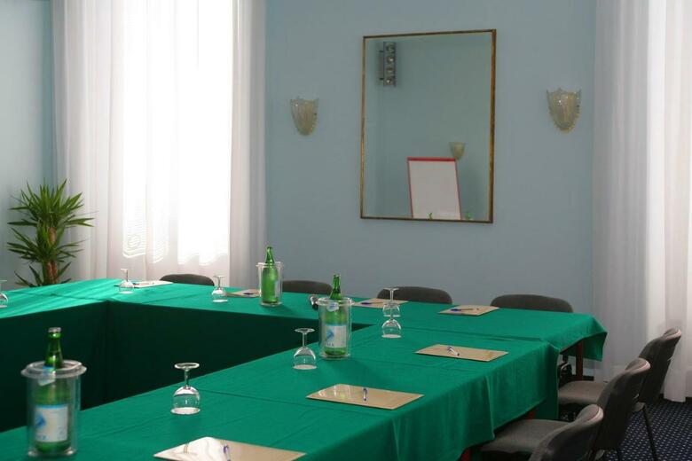 Grand Hotel Mediterran�