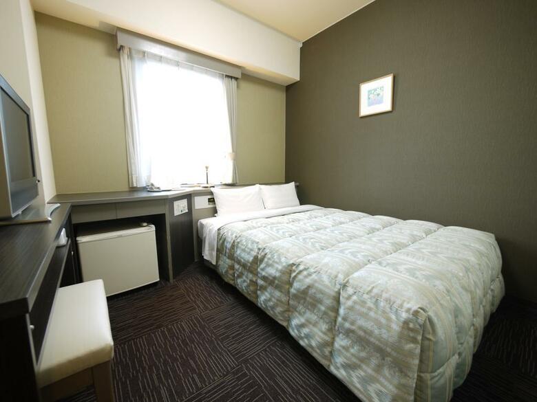 Hotel Route-inn Toyama Ekimae