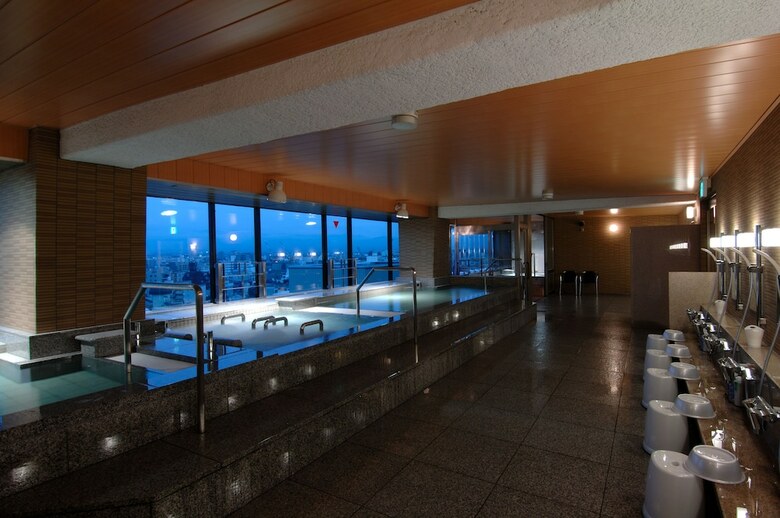 Toyama Manten Hotel