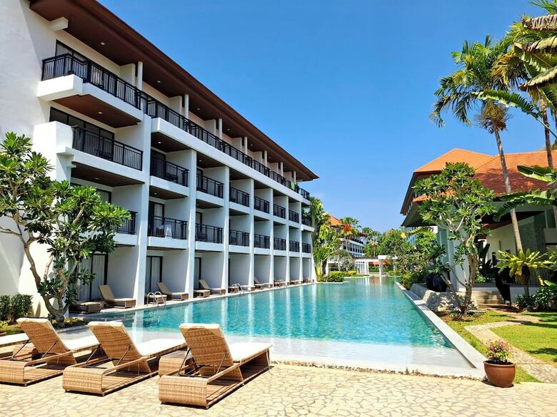 Hotel Estella Phuket Mai Khao Beach Resort