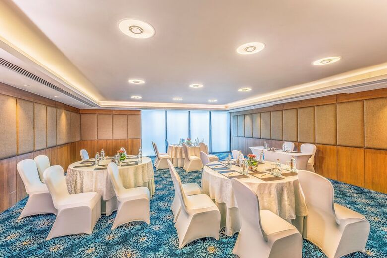 Kempinski Ambience Hotel Delhi