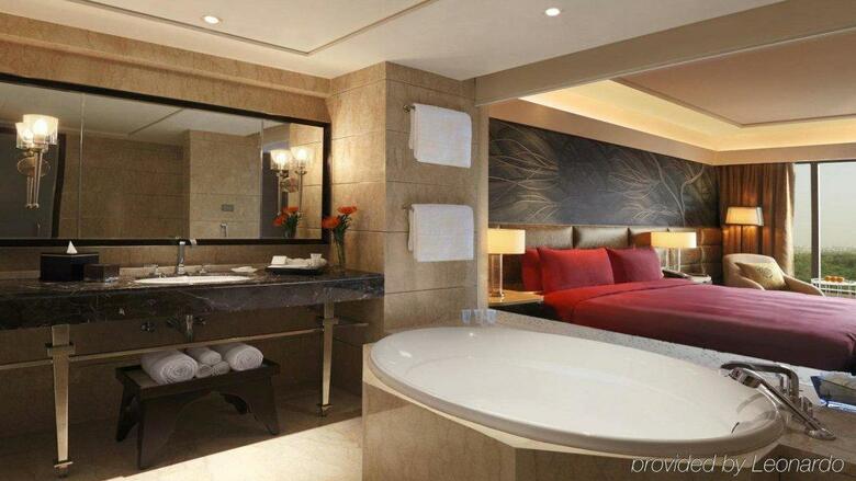 Kempinski Ambience Hotel Delhi