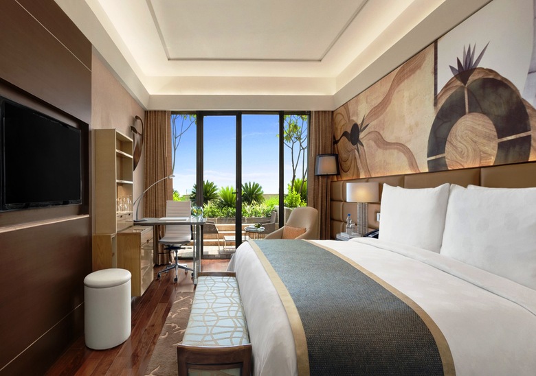 Kempinski Ambience Hotel Delhi