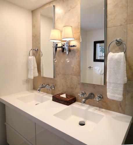 Hotel Cambridge Beaches Resort And Spa