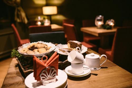 Hotel Al�