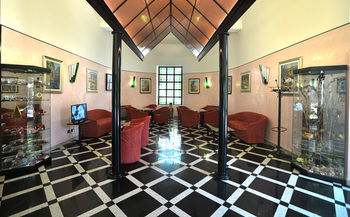 Hotel Salus
