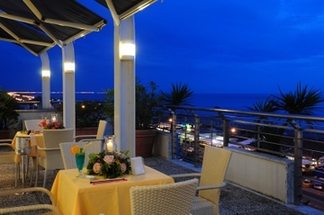 Hotel Excelsior