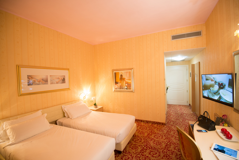 Hotel Uniqo Sempione Fiera