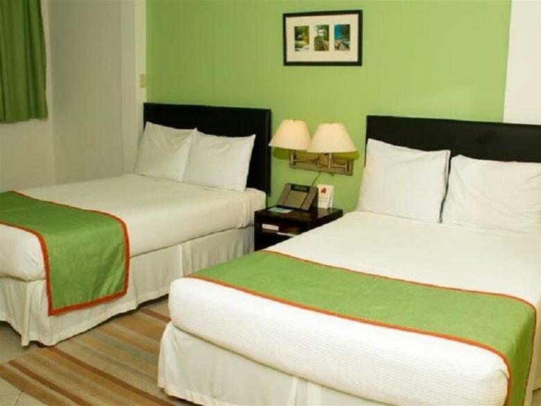 Altamont West Hotel