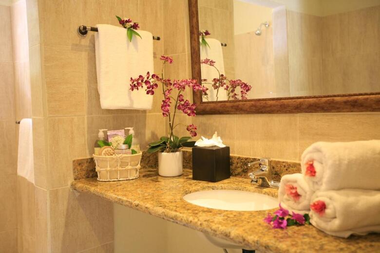 Hotel Marigot Beach Club & Dive Resort