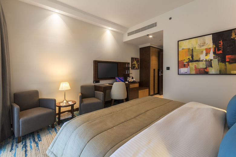 Apartamento Golden Tulip Media Hotel