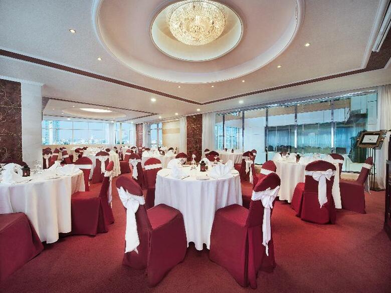 Apartamento Golden Tulip Media Hotel