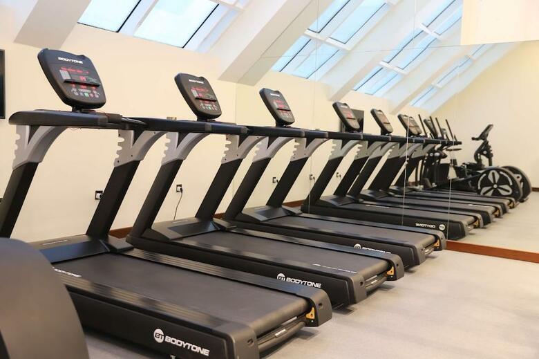 Apartamento Golden Tulip Media Hotel