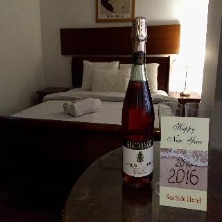 Sea Side Hotel
