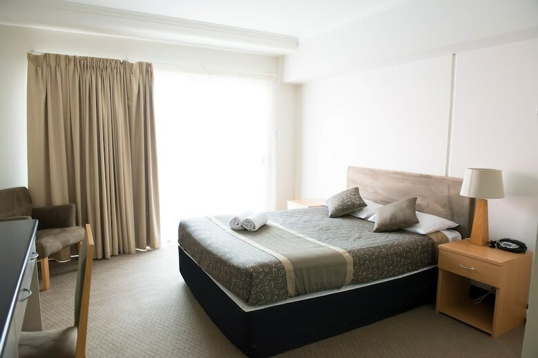 Hotel Capella Coach Inn