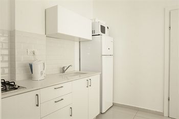 Kerem Hateiminim Apartments