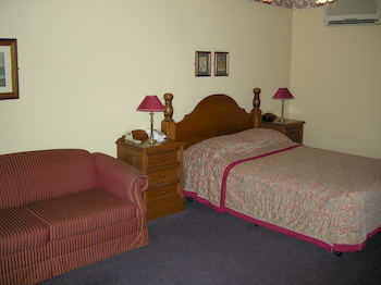 The Terrace Motel