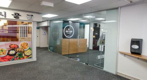The Setup On Manners Serviced Apartments