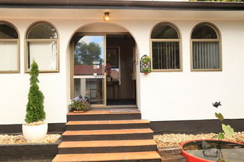Papakura Motor Lodge & Motel