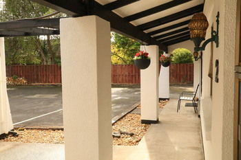 Papakura Motor Lodge & Motel