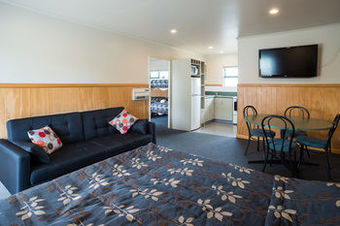 Motueka Top 10 Holiday Park