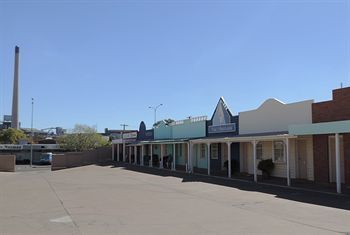 Burke And Wills Mt Isa Motel