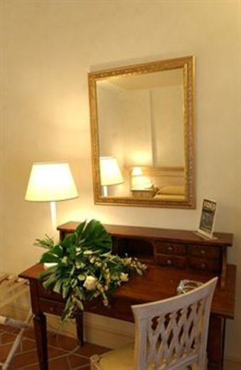 Hotel Borgo Il Poeta