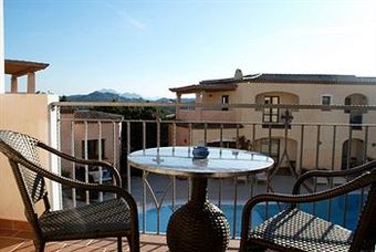 Hotel Monti Di Mola