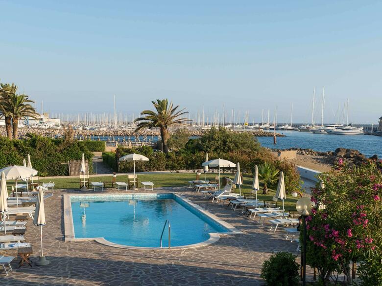 Sunbay Park Hotel