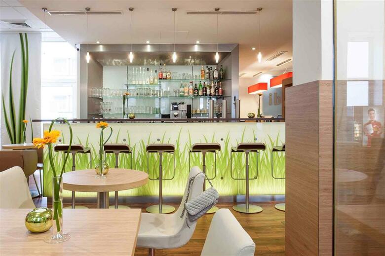 Hotel Ibis Dusseldorf Hauptbahnhof