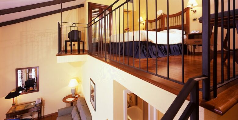 Relais Villa Matilde - A Sina Hotel