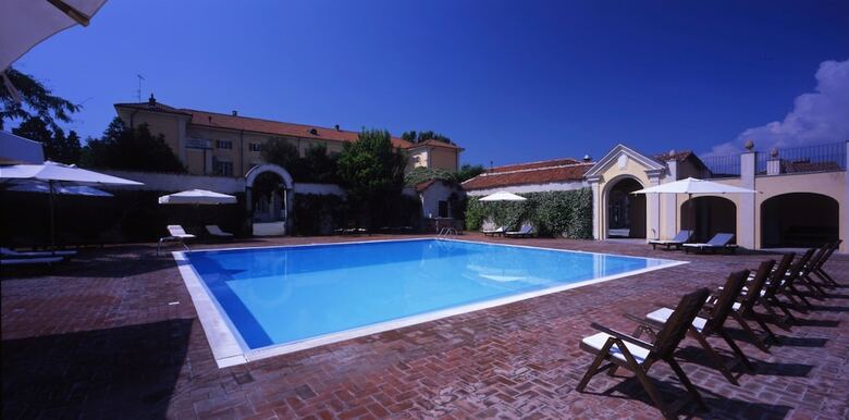 Relais Villa Matilde - A Sina Hotel