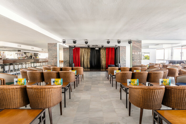 Hotel Catalonia Oro Negro