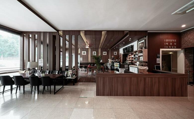 Hotel Crown Itaewon