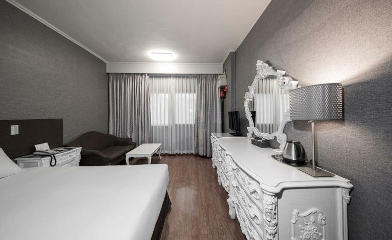 Hotel Crown Itaewon