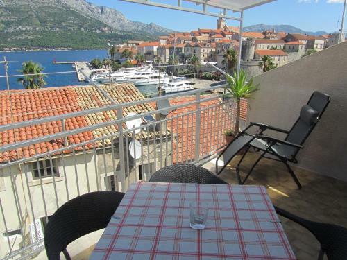 Hostal Guesthouse Franica