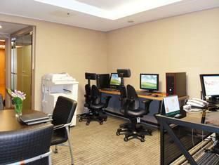 Hotel Three Seven Stay