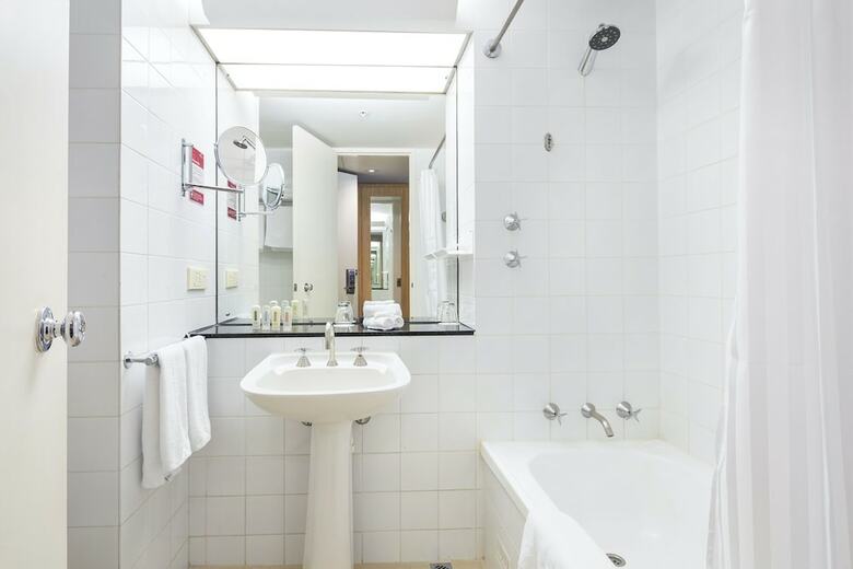 Hotel Crowne Plaza Canberra