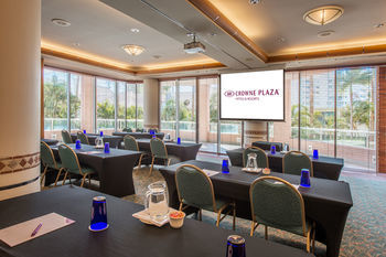 Hotel Crowne Plaza Surfers Paradise