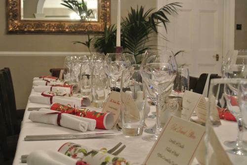 Causeway Hotel