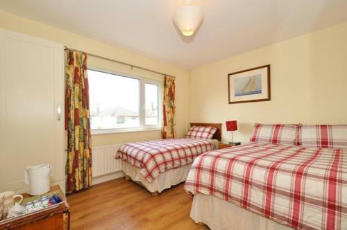 Hostal Lynfield Guesthouse