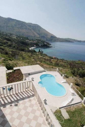 Apartments Marnic