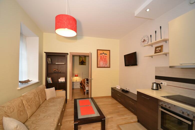 Rentida Apartments