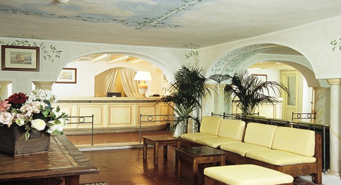 Colonna Beach Hotel