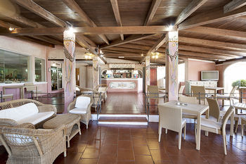 Colonna Beach Hotel