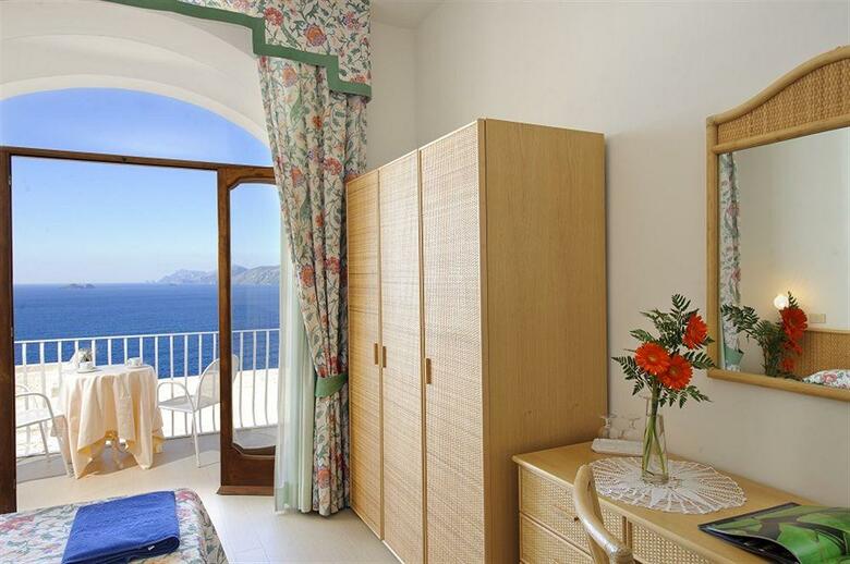 Hotel Tramonto D'oro