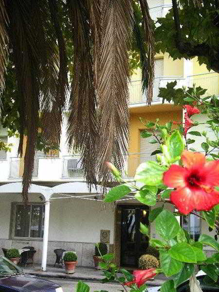 Hotel Tirreno
