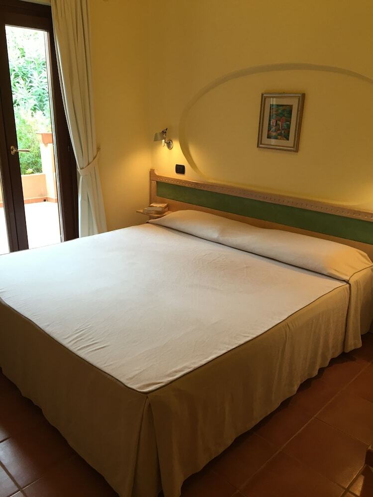 Hotel Cala Reale
