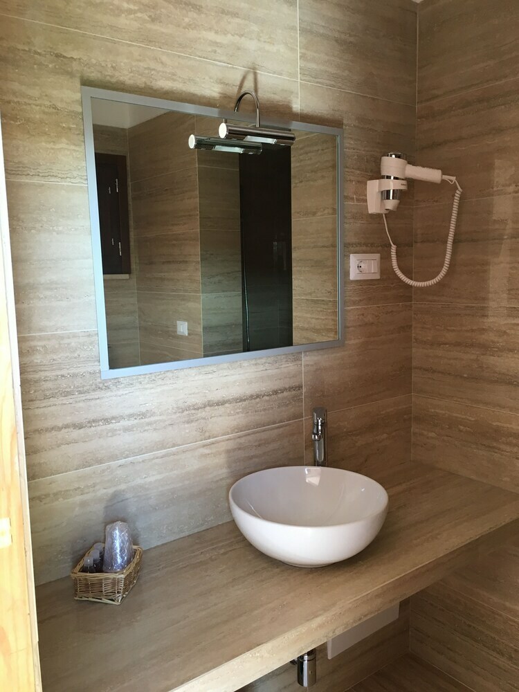 Cala Rosa Club Hotel